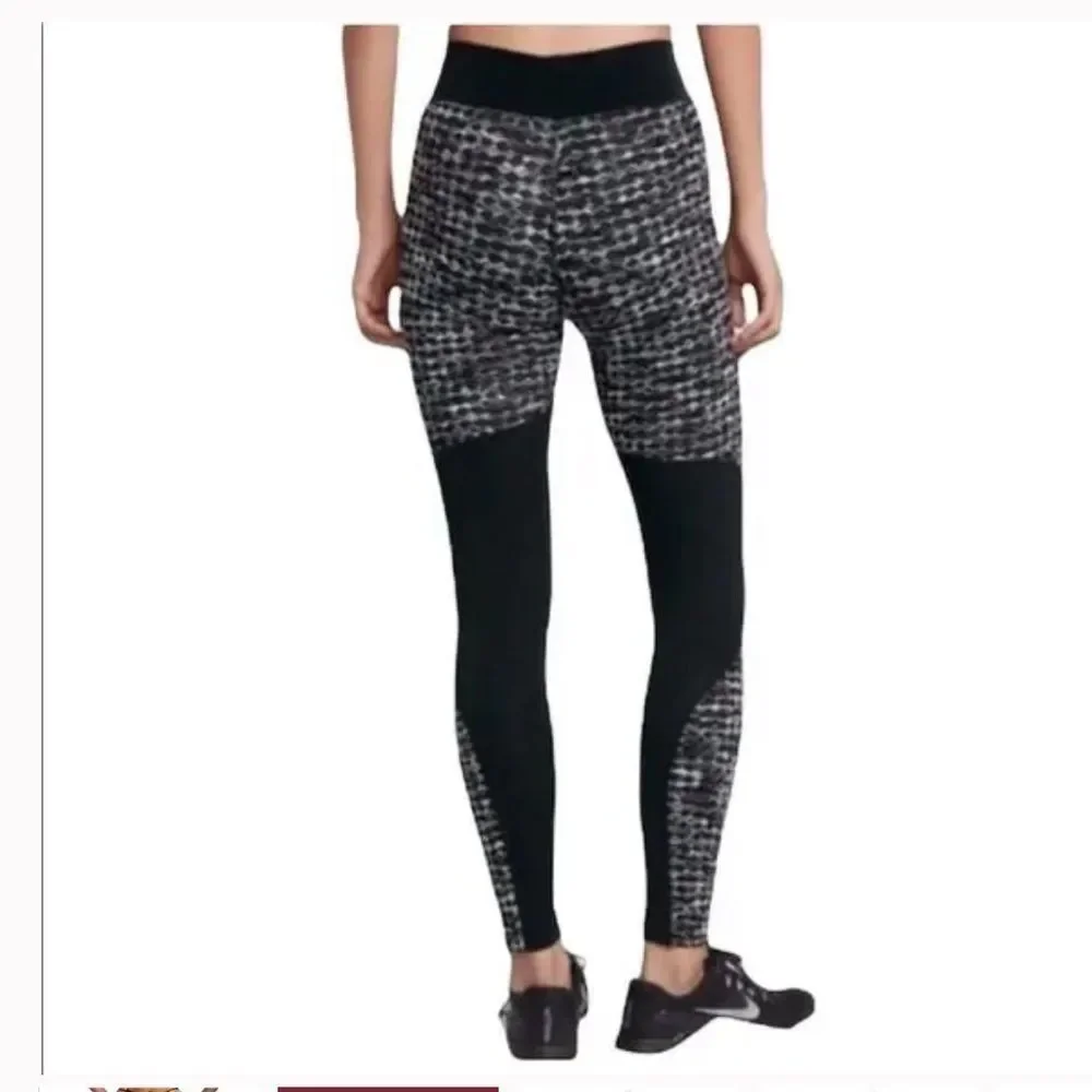 Nike pro Hyperwarm Brusted legging  XS - Picture 2 of 10